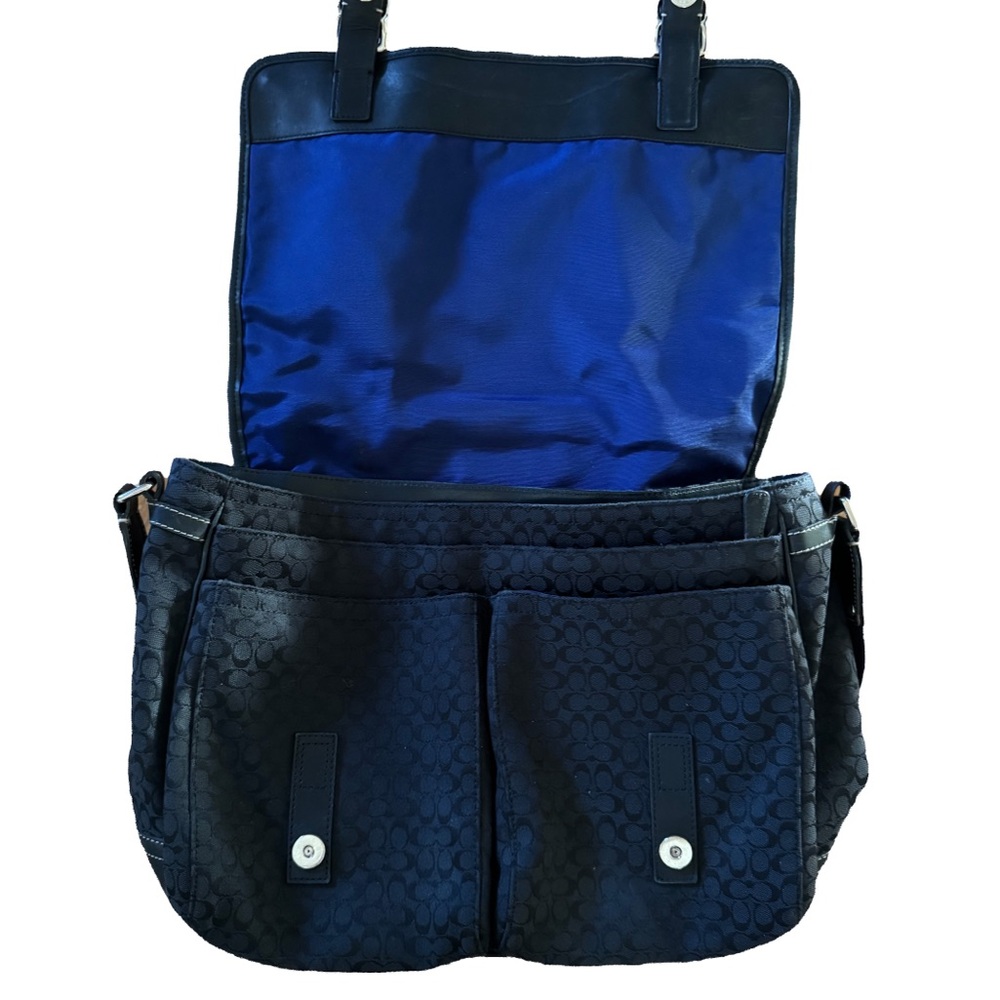 Coach Large Signature Voyager Messenger Bag - Picture 2 of 6